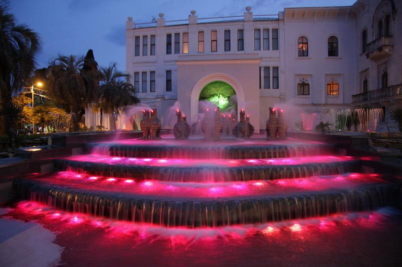 Guest House Belyi Lebed Сухум Экстерьер фото